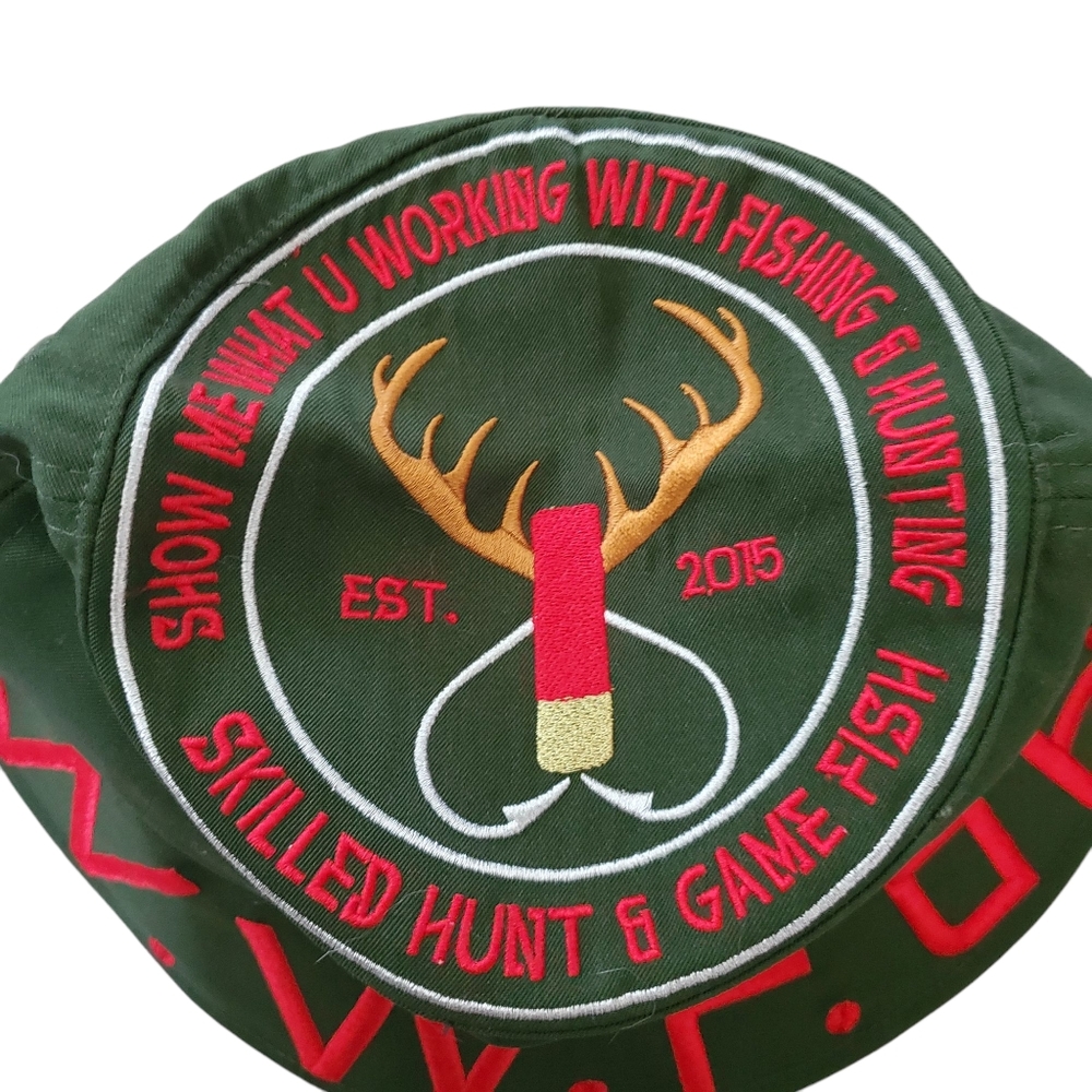 Embroidered Fishing‎ & Hunting Themed Dark Green Bucket Hat NWOT